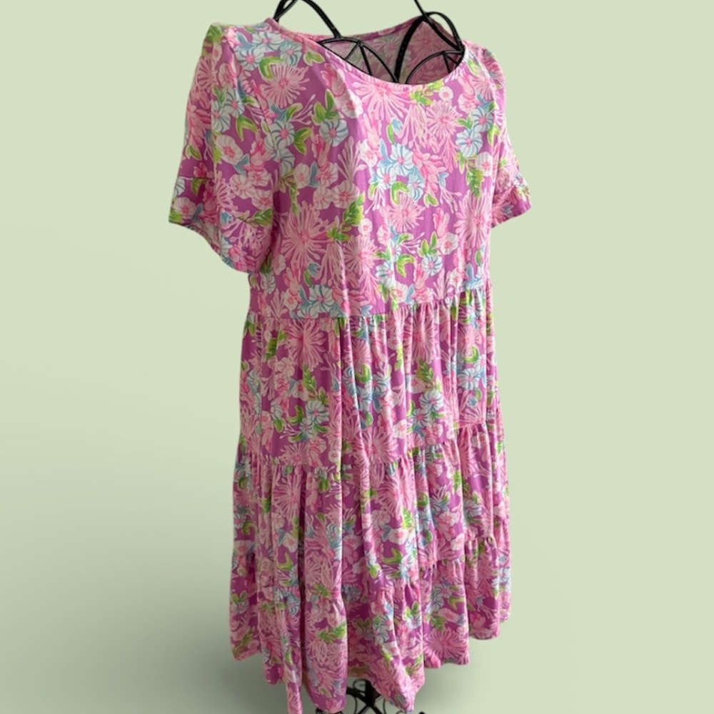 Lilly Pulitzer pink-flowered ruffled dress Size L